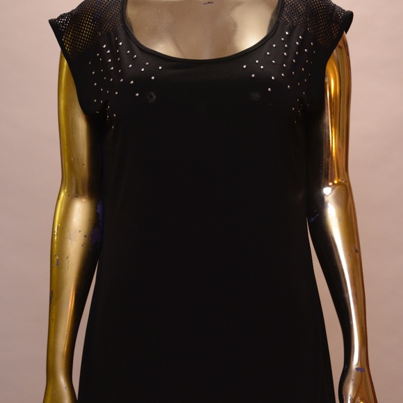 Black top, fishnet cap sleeves, metal studs - NWT - Picture 1 of 4